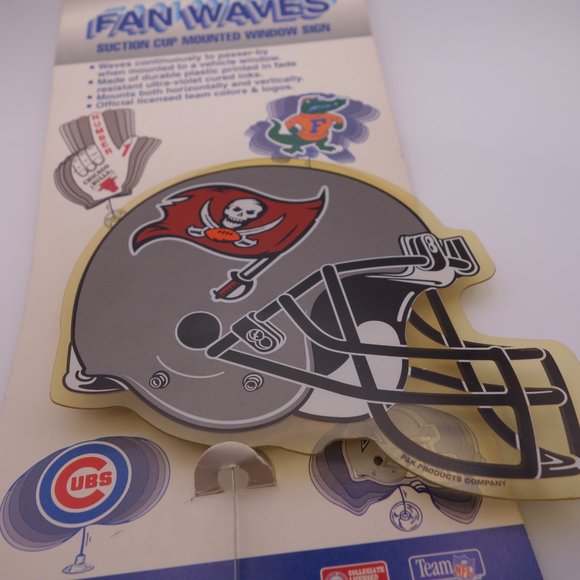 Tampa Bay Buccaneers Fan Waves Suction Cup Mounted Window Sign New w/ Packaging - Picture 3 of 6
